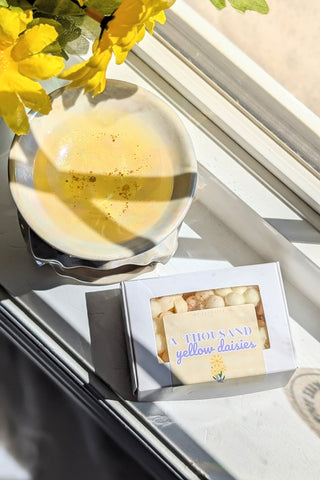 A Thousand Yellow Daisies Flower Wax Melts